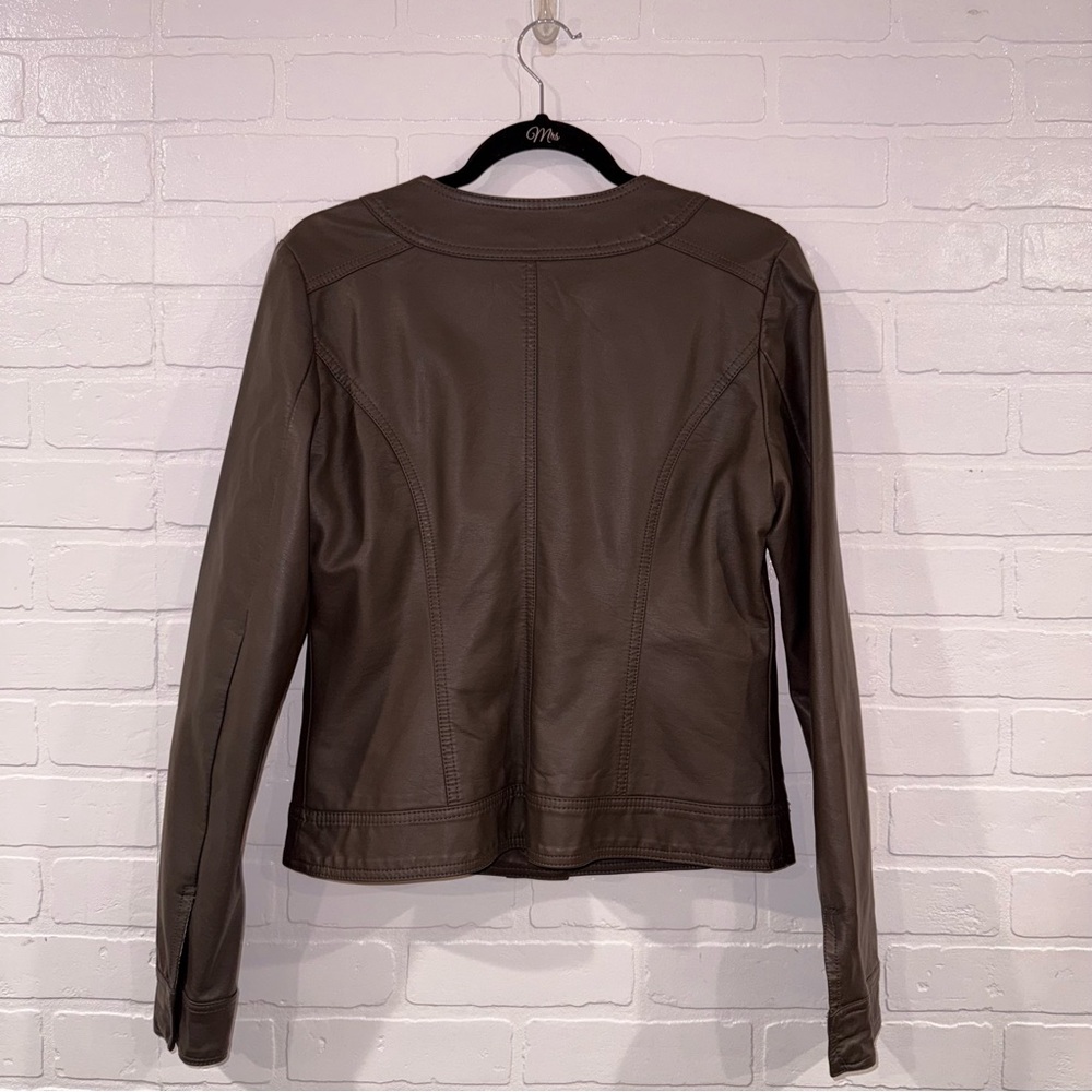 Kut From the Kloth Michael Faux Leather Snap-Up Jacket in Creamy Brown - Picture 4 of 15